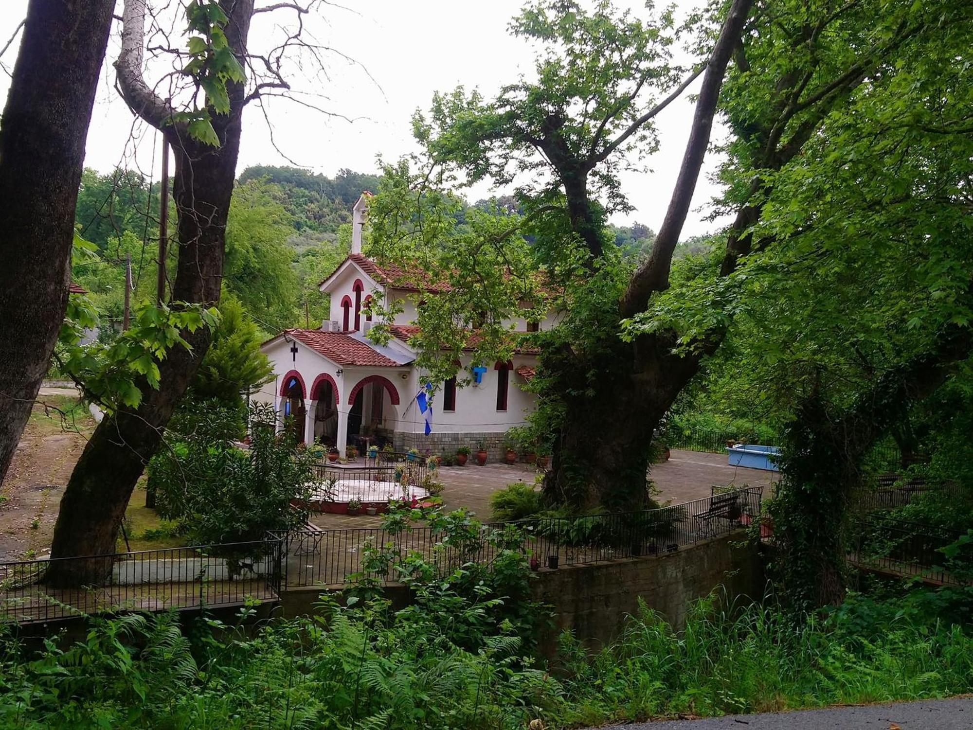 Hotel Hlidi Kokkino Nero Exterior photo